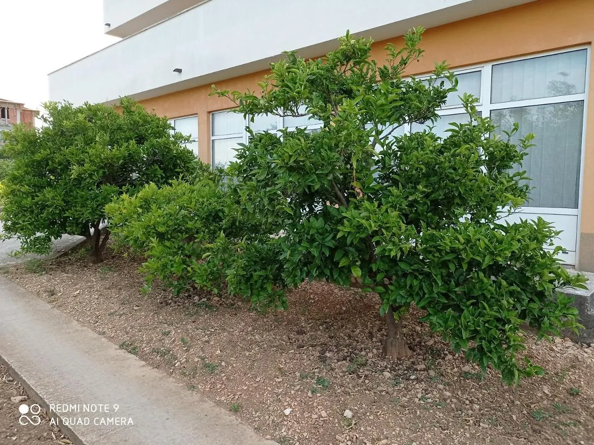 Apartmani Barisic Trogir 0*,
